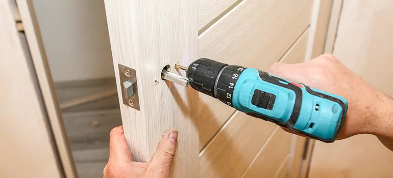 Old Door Knob Repair in Venice, FL