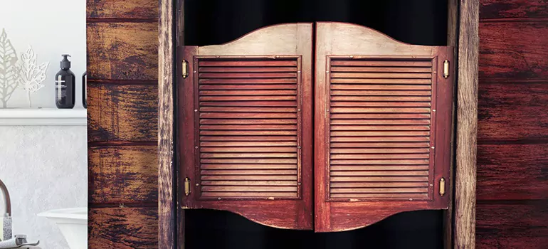 Installing Saloon Door Hinges in Venice, FL