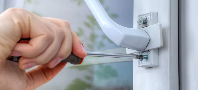 Window Crack Repair in Venice, FL